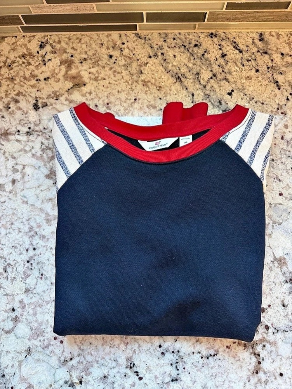 Vineyard Vine Striped Pullover Size Medium